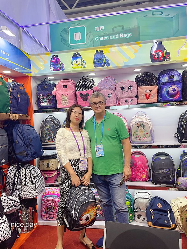 exhibition visitors 2