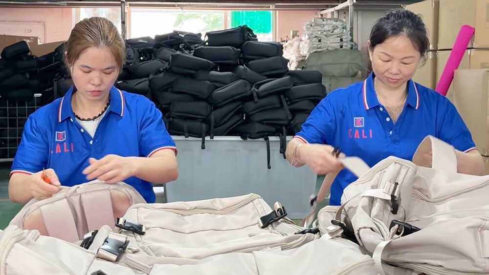 OEM backpack manufacturing